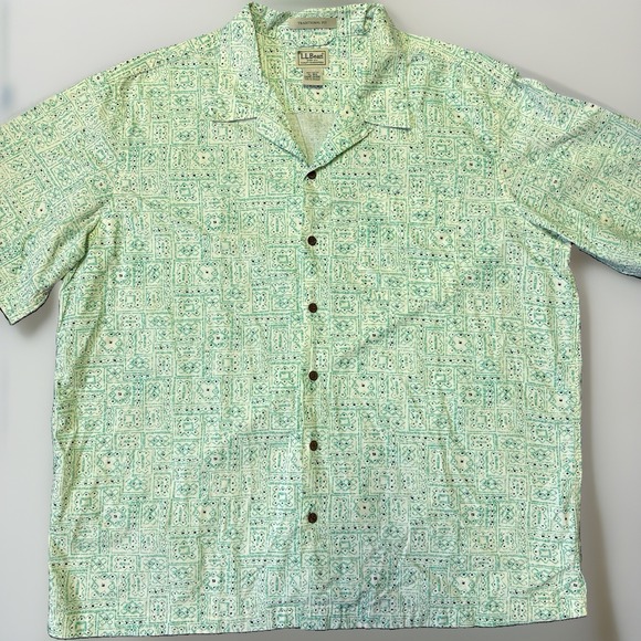L.L. Bean Other - LL Bean Shirt Mens Large 261082 Hawaiian Button Up Short Sleeve 100% Cotton